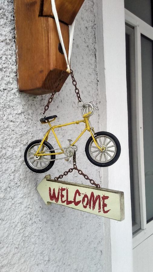 B Apartments - Bike Apartment تيميشورا المظهر الخارجي الصورة